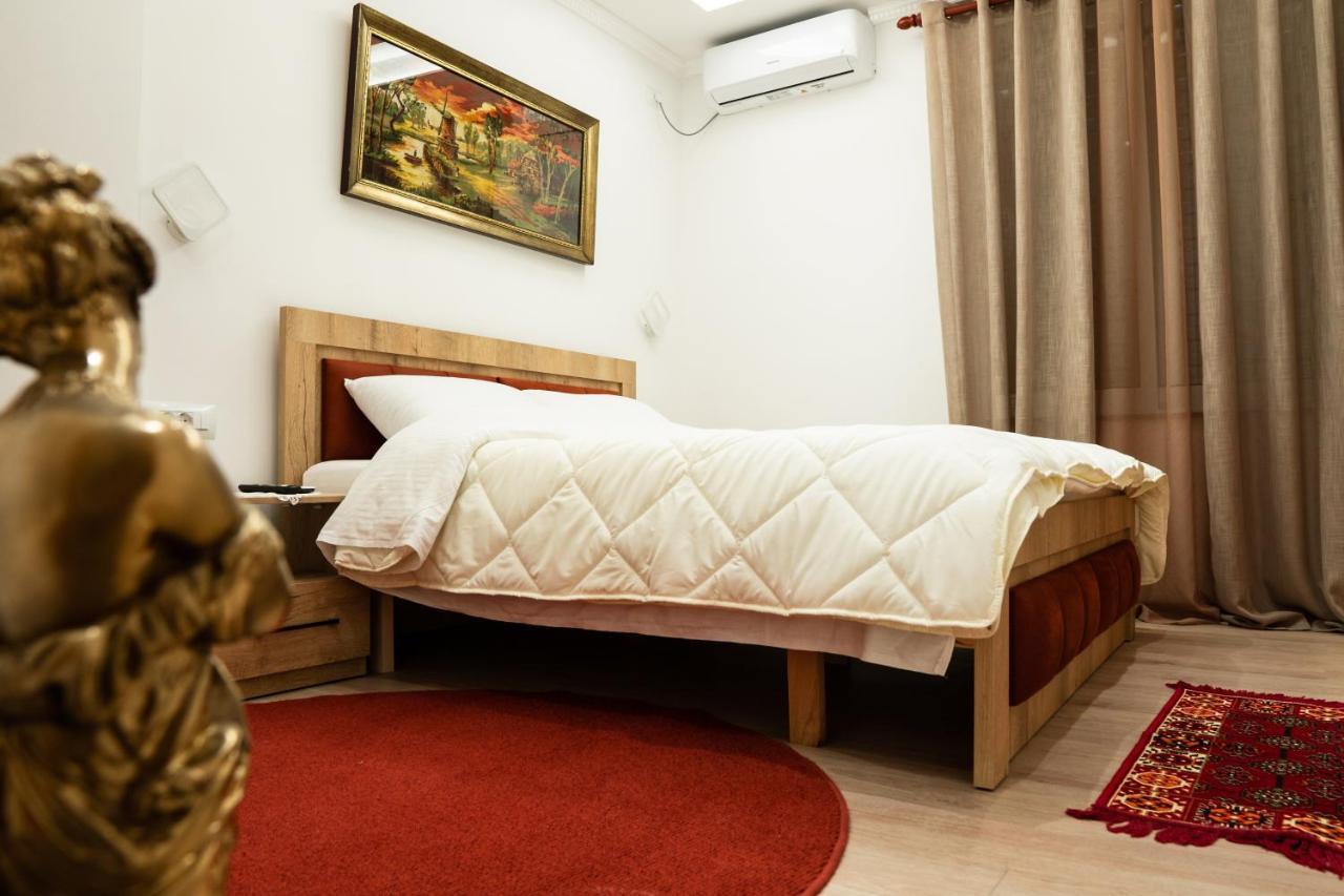 Alsara Guesthouse Gjirokaster Exterior photo