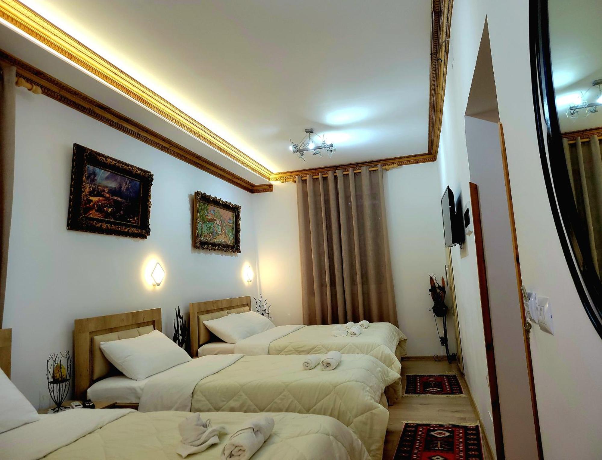 Alsara Guesthouse Gjirokaster Room photo